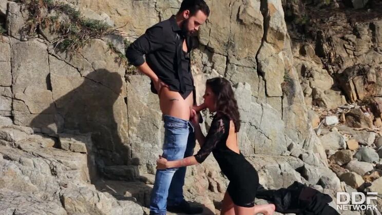 [OnlyBlowjob] - Verona Sky Stockings & High Heels Beach Blowjob - Verona Sky