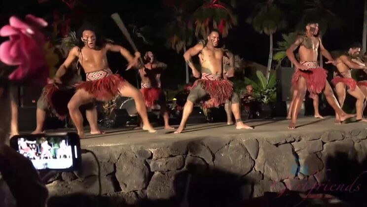 [ATKGirlfriends] - Niki Snow's First Time in Hawaii - Beach Sex - Niki Snow