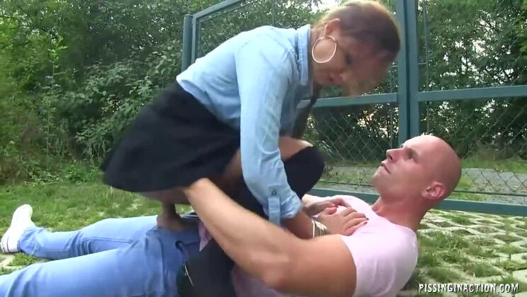 [Tainster] - Tattooed Bella Baby Loves Piss - Fetish Action - Bella Anne