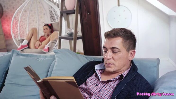 Cindy Shine - Wild Asian Squirter in Heat