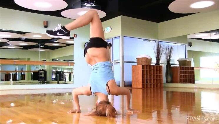 [FTVGirls] - Anita's Beautiful Body in Solo Nudist - Regina Rich