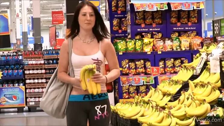 [FTVGirls] - Fingering Herself, Veronika Opens Up - Hally Thomas