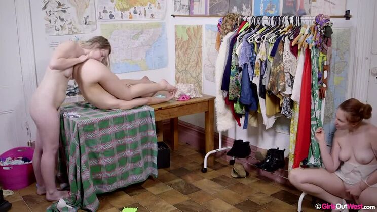 Dusty & Mae Get Freaky at Garage Sale pt2