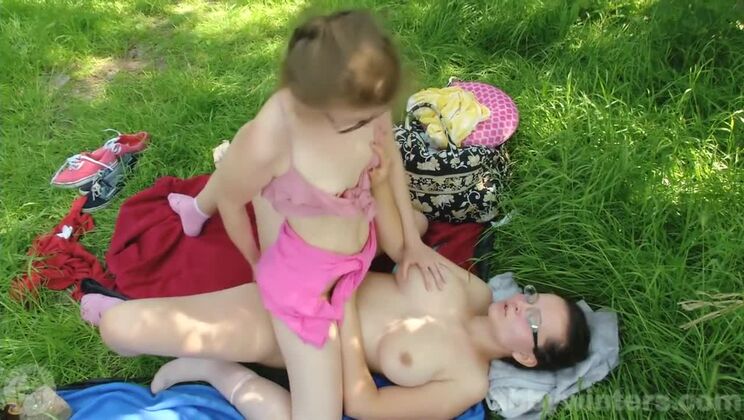 Jada's Big Tits and Maia's Small Tits Fun