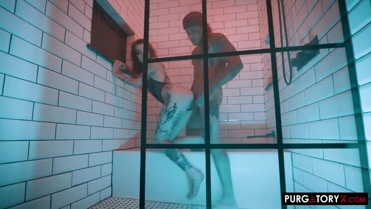 Praying Mantis Vol 1 E2 - Hot Brunette with Ink