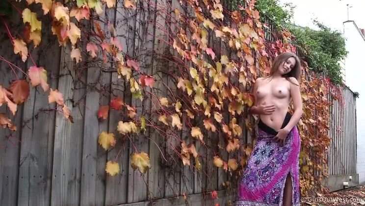 [GirlsOutWest] - Maddison's Brunette Fetish Fun - Maddison