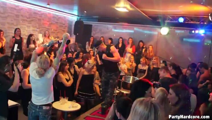 [Tainster] - Hardcore Party with Blonde, Brunette & Friends - Dolly Diore