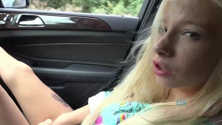 [ATKGirlfriends] - Blonde Bombshell Kenzie Reeves Fucked by the Ocean - Kenzie Reeves