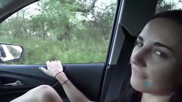 [ATKGirlfriends] - Jade Amber Goes Amateur on the Beach - Jade Amber