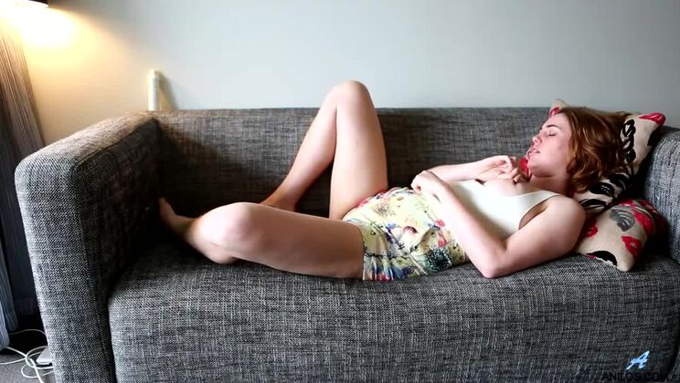 [Anilos] - Solo Star Molly Broad - Molly Broad