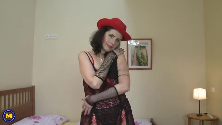 Hairy pussy and lingerie - Darlena's pleasure