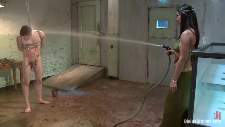 Isis Love Dominates Wolf Hudson: Aquaphobia Episode 3