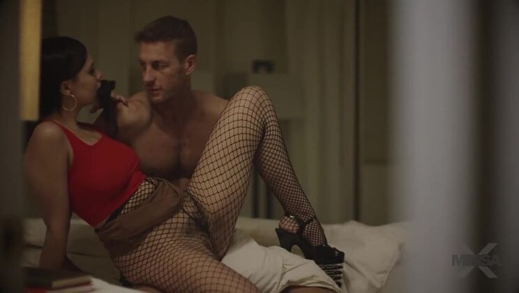 Violet Starr - Brunette Bombshell with Hairy Pussy