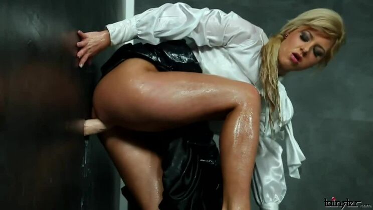 Nathaly Heaven - Slim Blonde with Tattoos & Toys