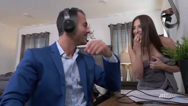 Astonishing XXX: Aubree Valentine's Hairy Pussy Fuck