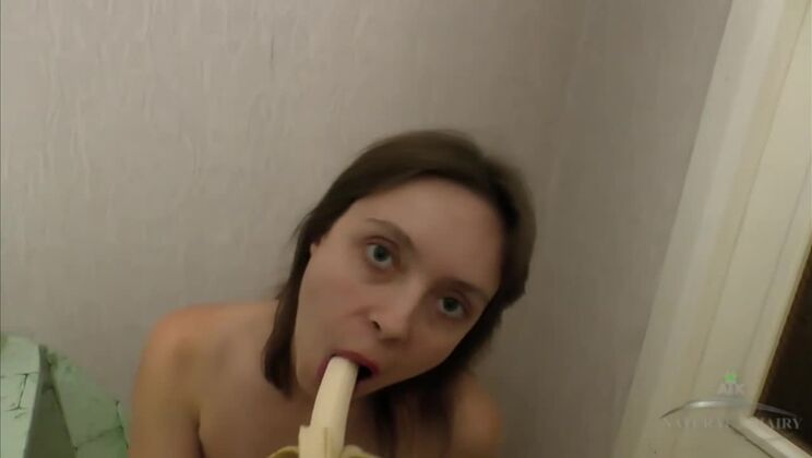 Sabrina Fruit Eating Amateur Session