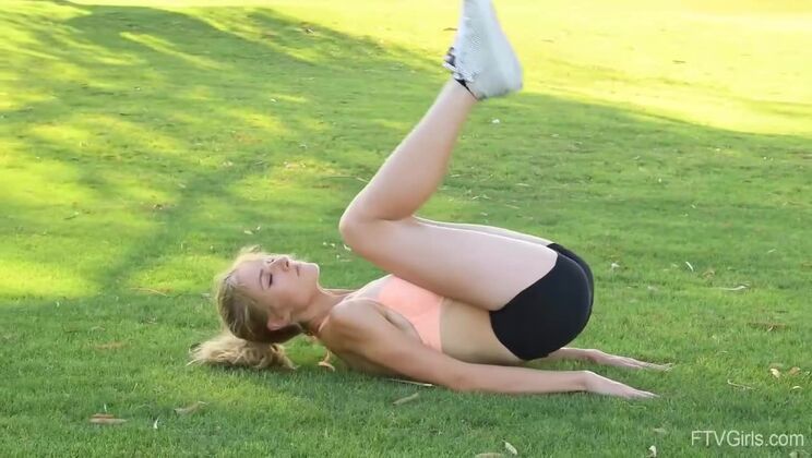 [FTVGirls] - Mazzy's Fisting Adventure with Sex Toys - Part 5