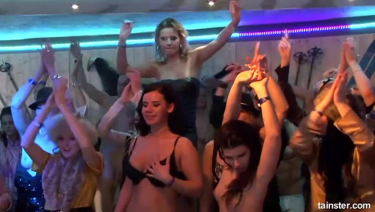 [Tainster] - Blonde and Brunette Fun: Winter Wonderbang 6 with Mia Blond and Gang - Bianca - Tea - Bianca Ferrero - Jenna Lovely - Maia - Celine Noiret - Nika - Kitty Jane - Elisa - Regina - Lenny - Brigitte - Nataly - Barbara Sweet - Amanda Vamp - Naomi Montana - Rihanna Samuel - Jenni Lee - Velvet - Nessa Devil - Mia Angel - lellou - Jordan Verwest - Anita Queen - laetitia - eva zappa - mia blond - lexxis brown - Dorina Gold - Valentina Rossini - Monika Thu - Eliss Fire - Winnie - Viki M - Lia Raw - Shylla Night - Adriana1 - Kristina Blond