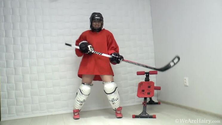 Brunette Jia - Amateur Hockey Player Sex Scene
