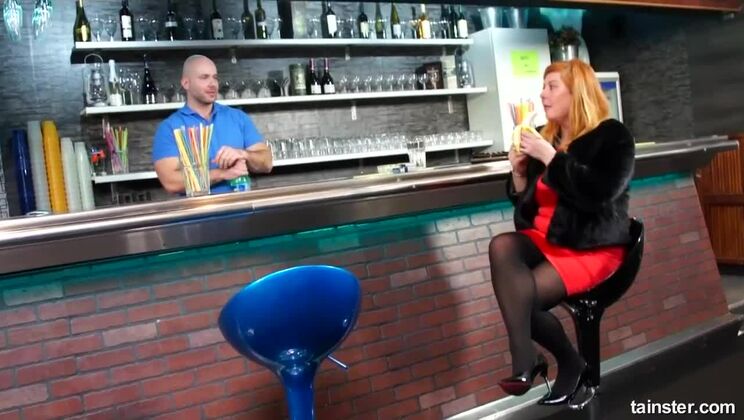 [Tainster] - Piss & Cum on Big Boobs MILF, Bartender's Special! - Vina Skyy