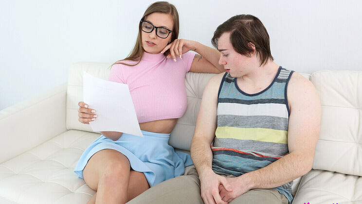 Glasses MILF Kenzie Love Takes It Hard & Deep