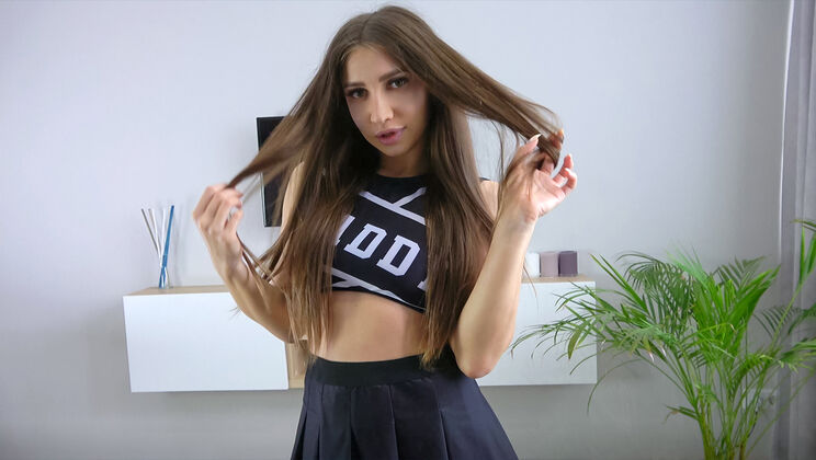 Kriss Kiss Cheerleader Sexy Ass