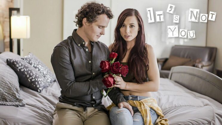 Teen Aidra Fox Goes Pussy to Mouth with Robby