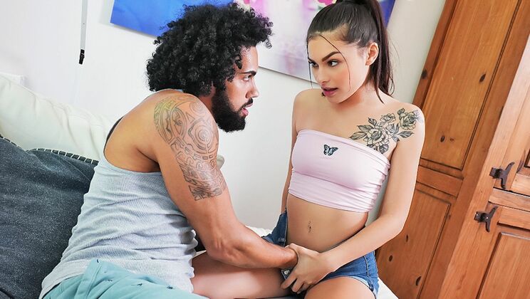 [MyPervyFamily] - Stepbrother Exploits Stepsister - Reyna DeLaCruz - James Angel