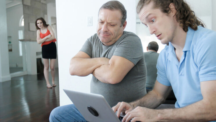 [FamilyStrokes] - Step Fantasy: Fucking Without Dad's Knowledge - Brick Danger - Kelsey Kage