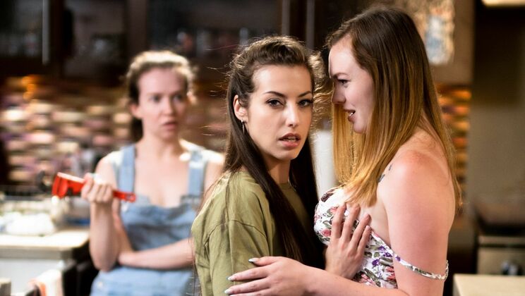 Samantha Reigns Licks Spencer Bradley's Pussy