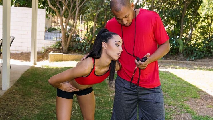 [Brazzers] - Teen Fucked in the Great Outdoors - Ricky Johnson - Alexis Tae