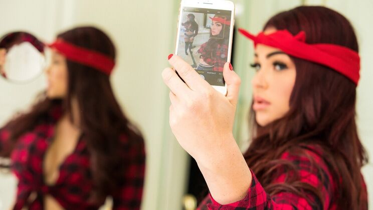 [Brazzers] - European Cheating with Big Tits - Skyla Novea - Keiran Lee