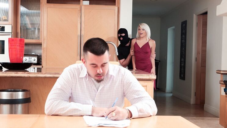 [RKPrime] - Thief Fucks Blonde Girlfriend in Doggystyle - Rharri Rhound - Chad White