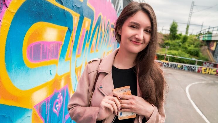 [PublicAgent] - Big Tits and Blowjob in POV - Martin Gun - Alisa Horakova