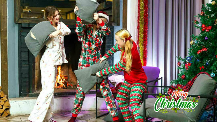 [ClubSweethearts] - Teen Girls Get Naughty Before Santa Arrives