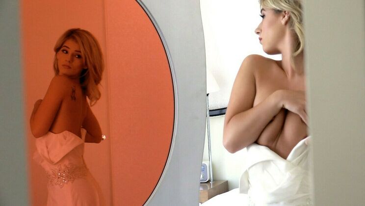 Voyeur Bridesmaid Gets Revenge Sex