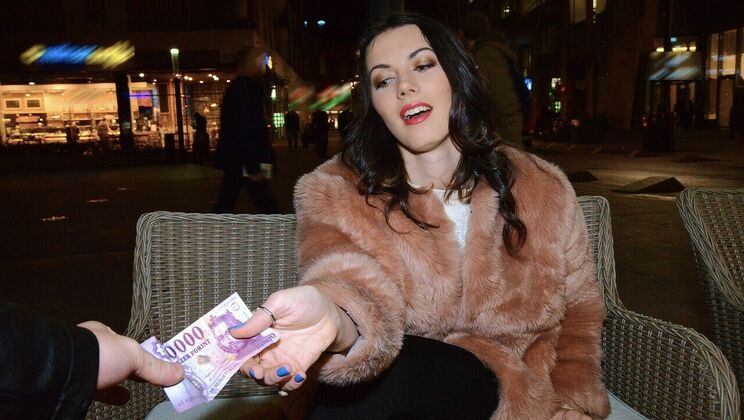 Doggystyle Fuck European Sarah Highlight