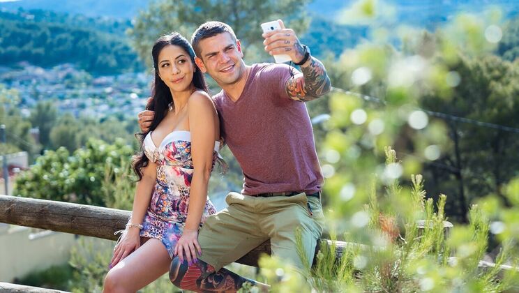 [DaneJones] - Short Haired Latina Gets Pussy Licked by Her Man - Julia De Lucia - Juan Lucho