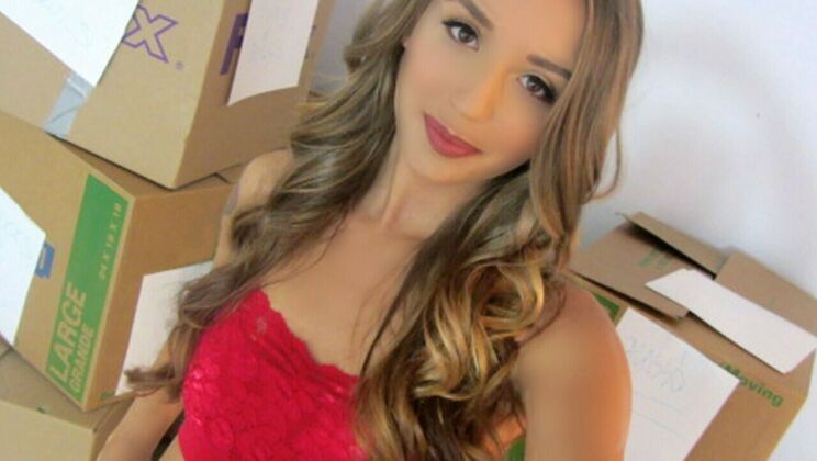 [LatinaSexTapes] - Leggy and Sexy Avery Adair in Doggystyle - Avery Adair