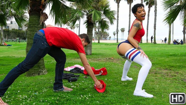 [RKPrime] - Short Hair Twerker's Spanking - Honey Gold - Brad Knight