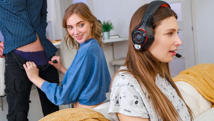 [RKPrime] - Blonde Bombshell Gets Her Pussy Played - Chris Torres - Oxana Chic