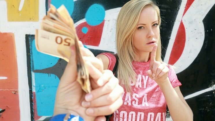 [PublicPickups] - Sicilia Gets Fucked in Various Sex Positions - Sicilia - Tristan Seagal