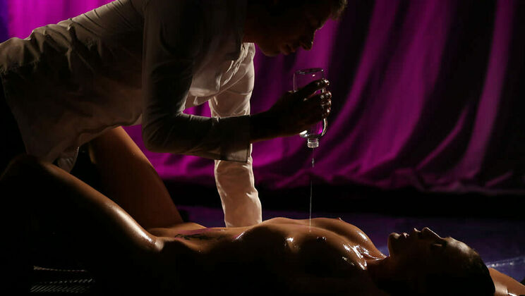 Nicole Love's Erotic Massage Fantasies Unleashed