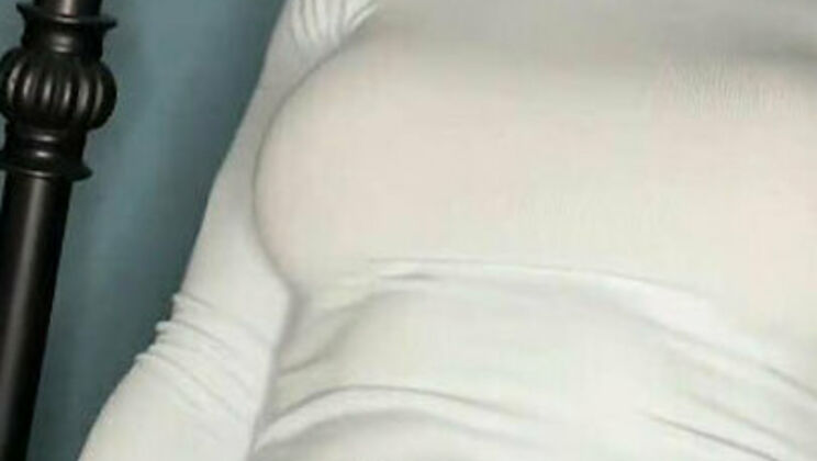 [HotTS] - In Lucy's Office, You're in for a Surprise - Lucy Hart