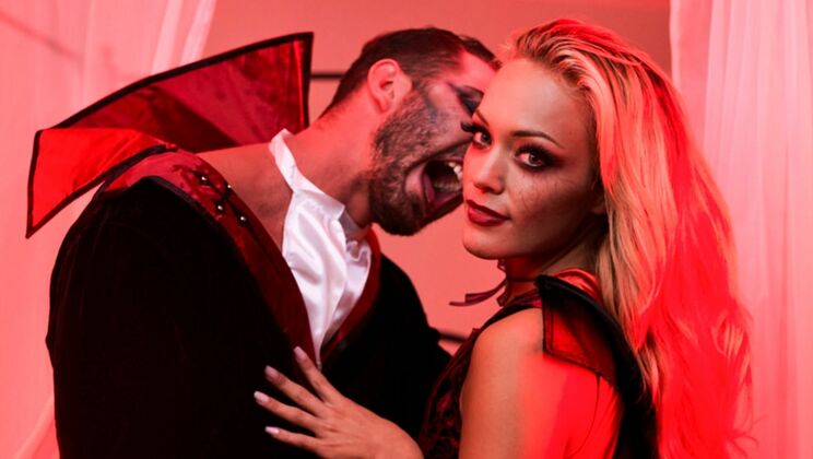 [EroticaX] - Quinton James' Vampire Fantasy - Quinton James - Mylene Monroe