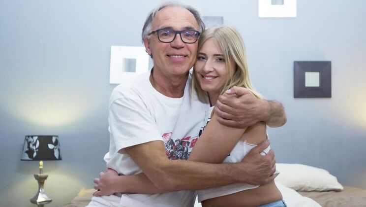 [Oldje] - Old and Young Fuck in Close Up - Aria Logan - Miles