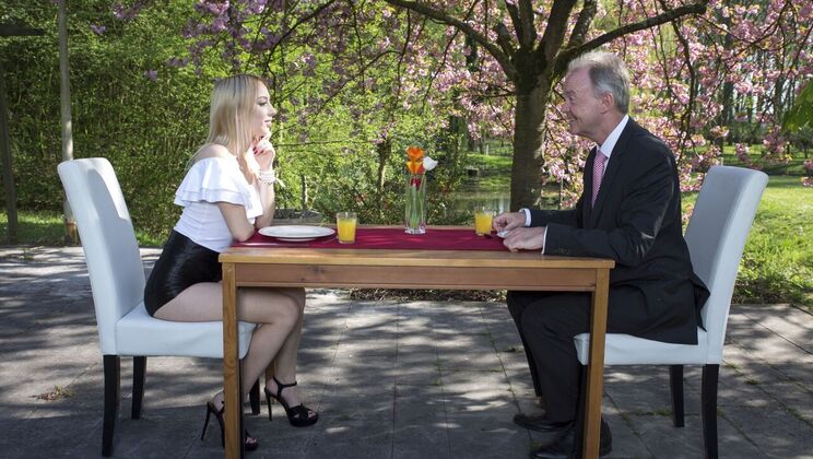 [Oldje] - Skinny Blonde's Missionary Fuck