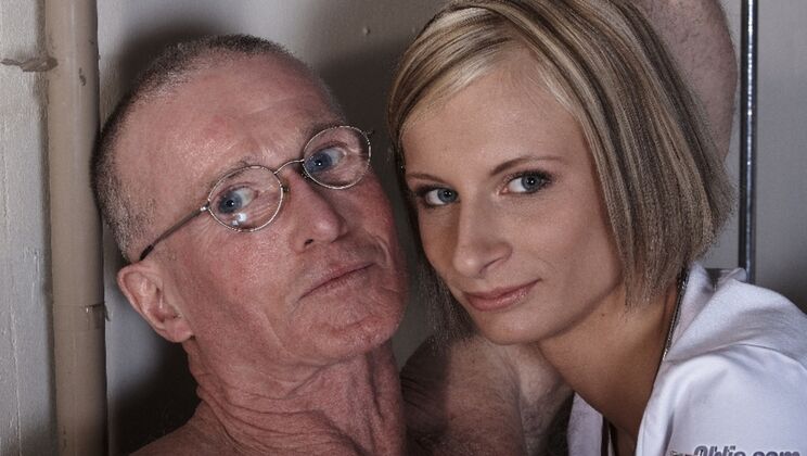 [Oldje] - Nurse Paris Pink's Striptease for Doctor John - John - Paris Pink