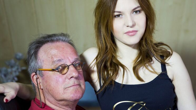 [Oldje] - Hot Kissing and Ball Licking Scene - Harry - Alegra