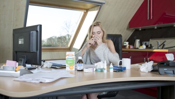 [Oldje] - Deepthroat Treatment in Office - Harry - Martha